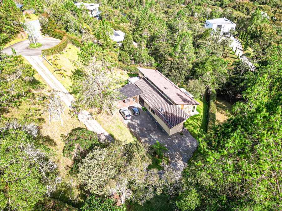 Beautiful single family home in el Escobero